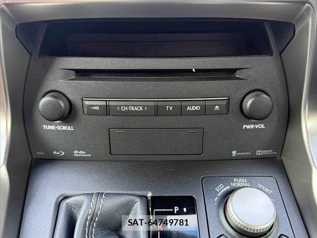 Lexus NX 2014-10 8315197-27