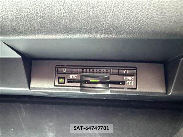 Lexus NX 2014-10 8315197-29