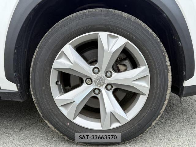 Lexus NX 2015-07 8525553-16