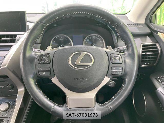 Lexus NX 2015-09 8659937-10