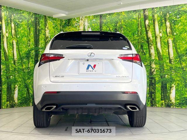 Lexus NX 2015-09 8659937-14