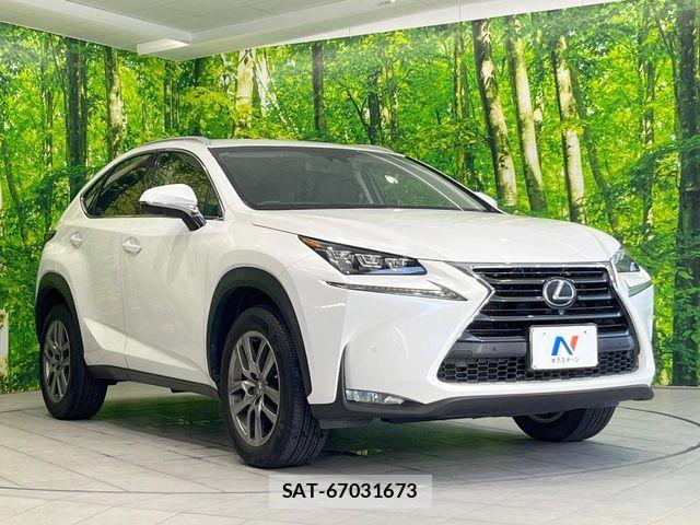Lexus NX 2015-09 8659937-15