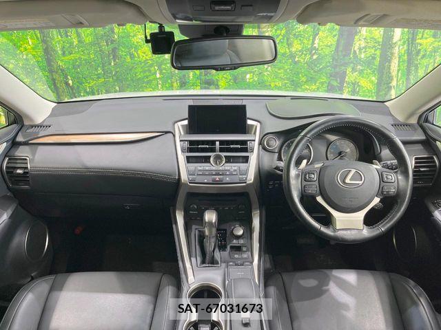 Lexus NX 2015-09 8659937-1