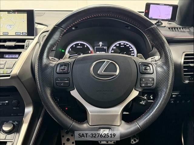 Lexus NX 2016-06 8666412-10