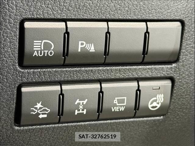 Lexus NX 2016-06 8666412-20