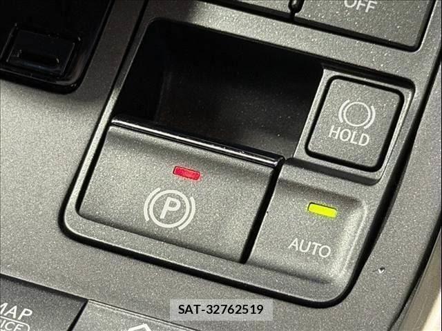 Lexus NX 2016-06 8666412-23