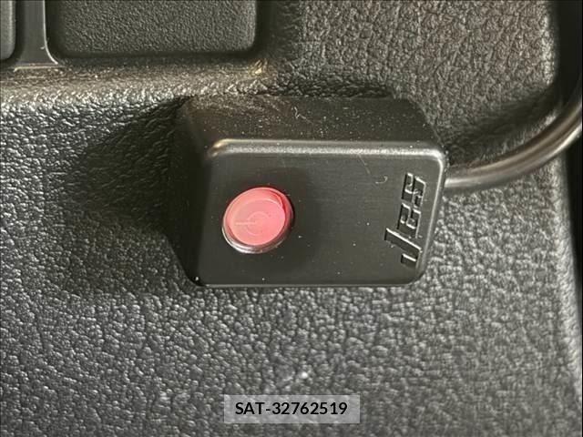 Lexus NX 2016-06 8666412-26