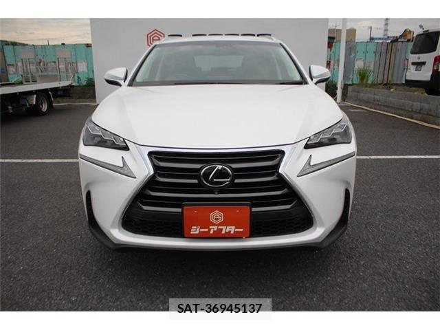 Lexus NX 2015-03 8743458-7