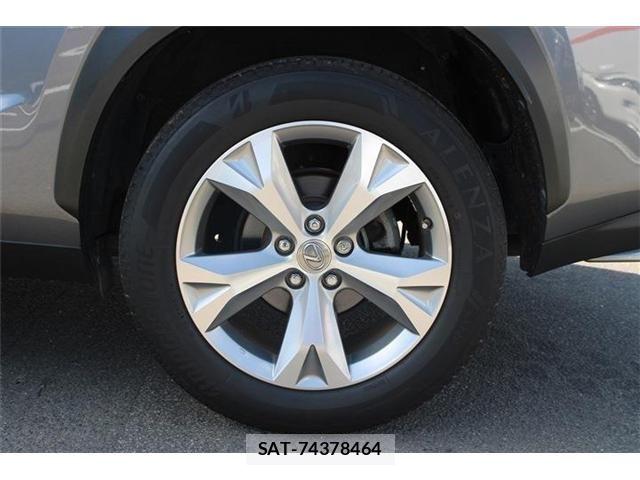 Lexus NX 2016-03 8796487-21