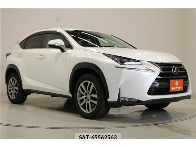 Lexus NX 2014-09 8829970-5