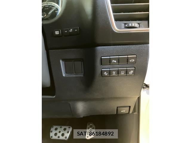 Lexus NX 2014-08 8849585-18