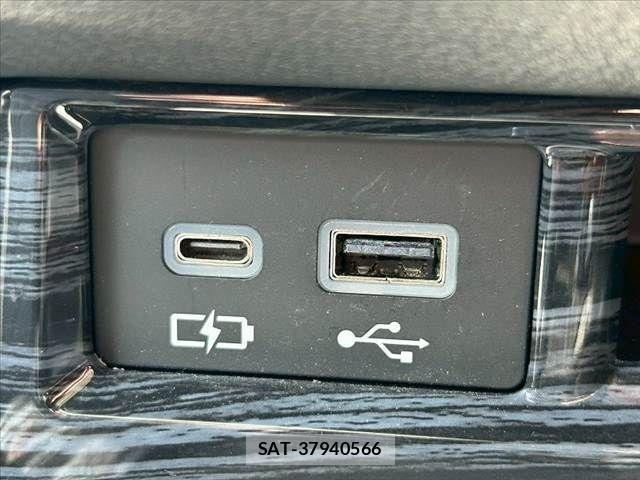 Lexus NX 2022-11 988448-27