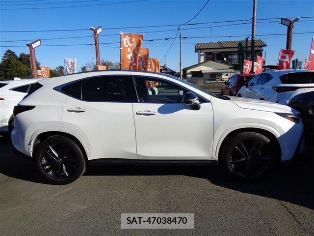 Lexus NX 2023-02 1847109-3