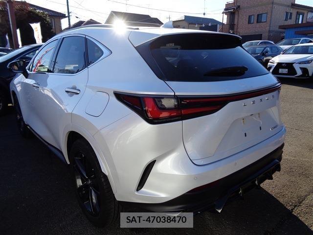 Lexus NX 2023-02 1847109-5