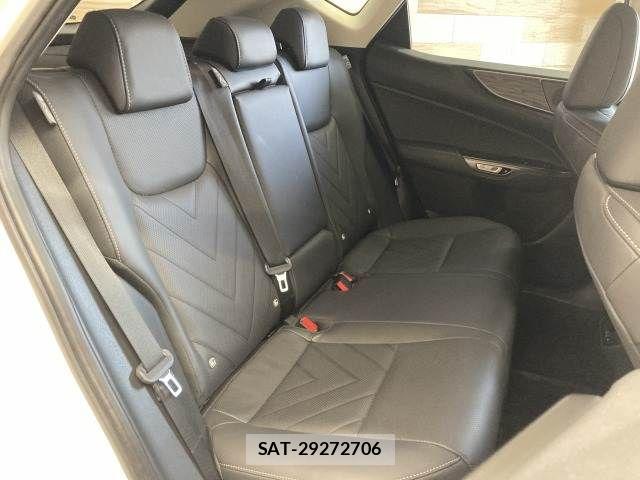 Lexus NX 2023-02 5871010-12