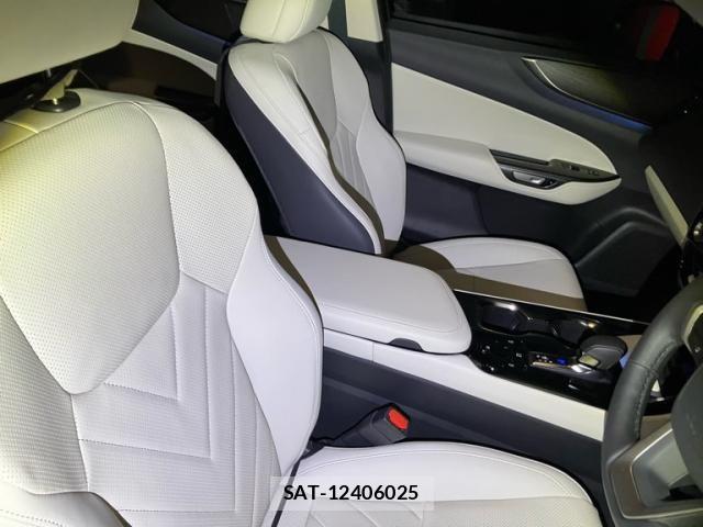 Lexus NX 2025-03 6641849-16