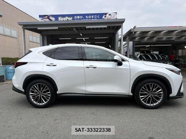 Lexus NX 2023-05 6716532-4