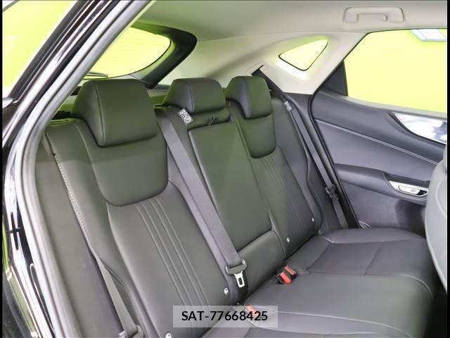 Lexus NX 2024-02 7221010-26