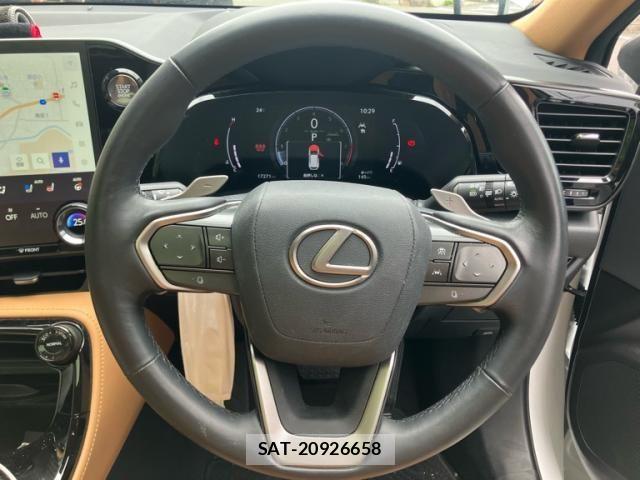 Lexus NX 2024-09 7221012-13