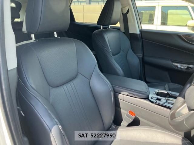 Lexus NX 2023-01 7221008-7