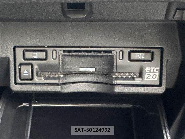 Lexus NX 2024-10 7221011-4