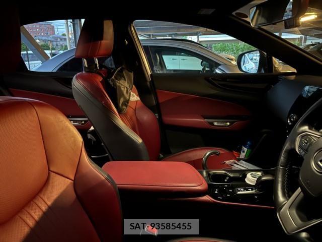 Lexus NX 2022-01 7261846-10