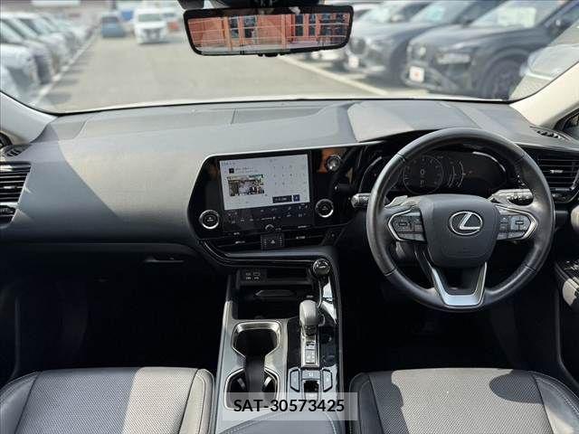 Lexus NX 2023-03 7617683-1