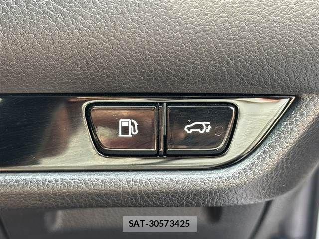 Lexus NX 2023-03 7617683-23