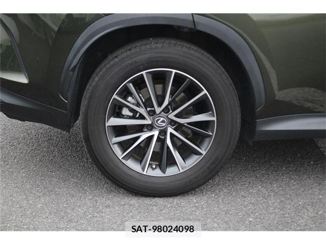 Lexus NX 2022-08 8100150-18