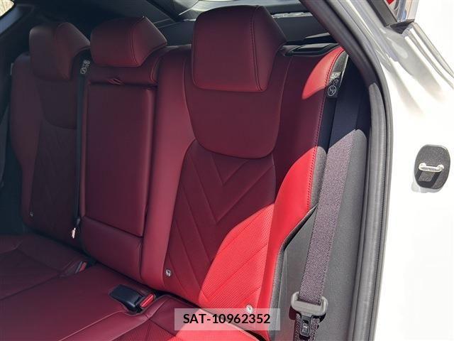 Lexus NX 2023-08 8208403-11