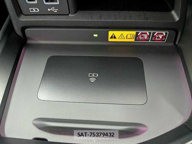 Lexus NX 2023-03 8245731-11