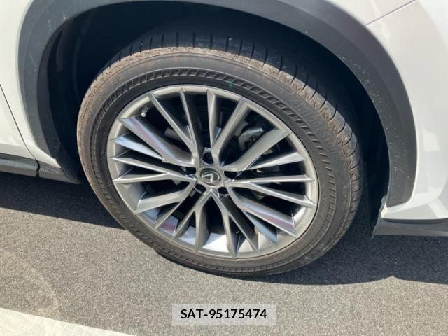Lexus NX 2022-04 8366751-8