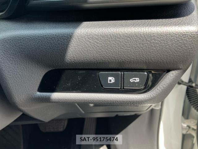 Lexus NX 2022-04 8366751-16