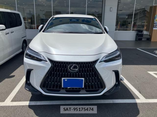 Lexus NX 2022-04 8366751-1