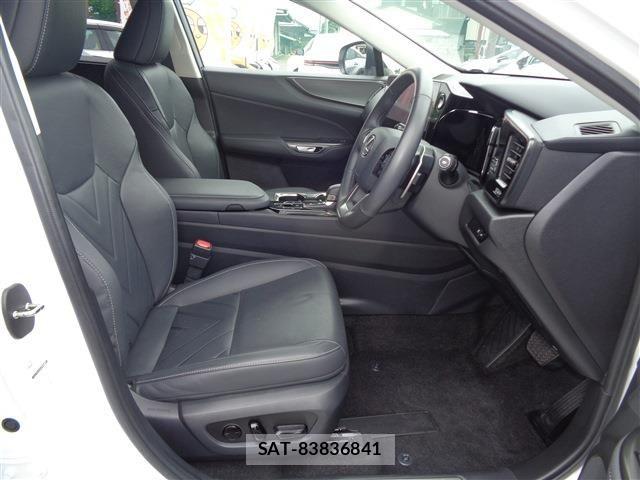 Lexus NX 2024-05 8659938-17