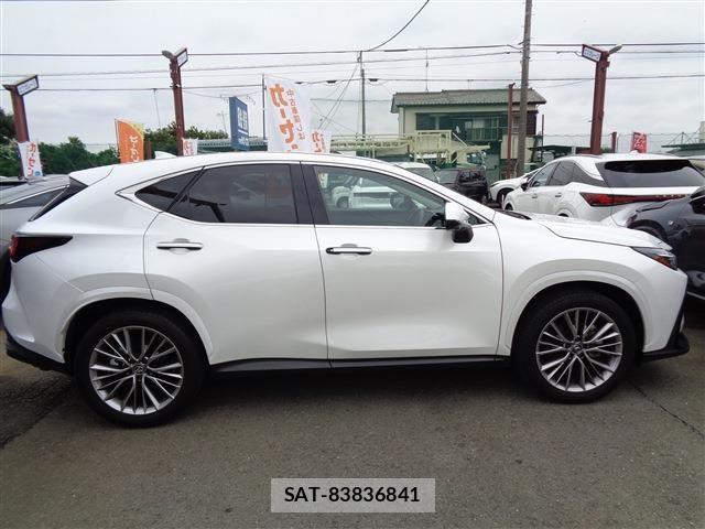 Lexus NX 2024-05 8659938-3