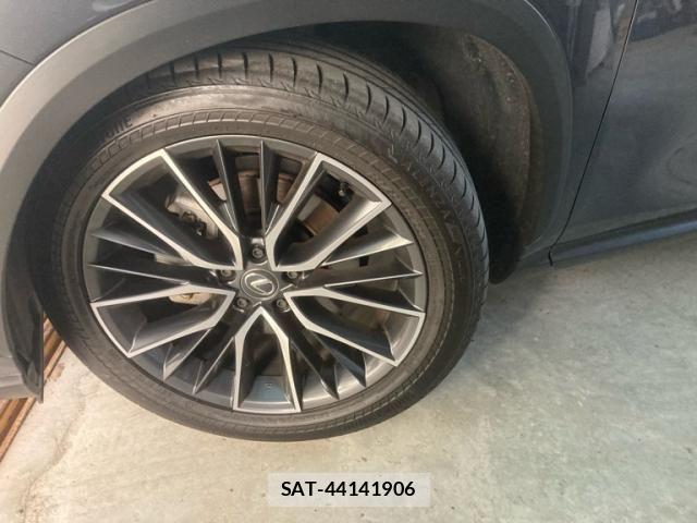 Lexus NX 2023-10 8780859-7