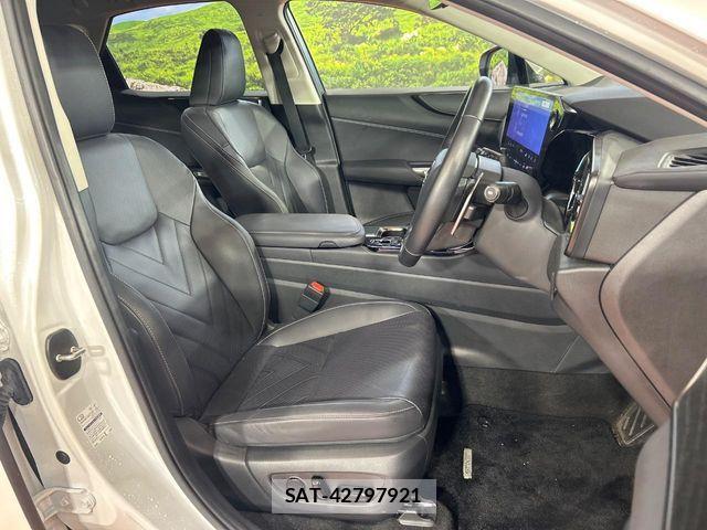 Lexus NX 2023-10 8796488-7