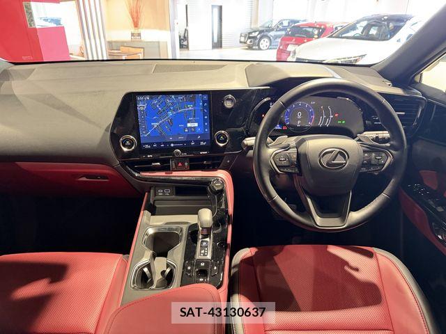 Lexus NX 2023-11 8880527-7