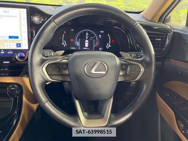 Lexus NX 2023-01 7786532-10