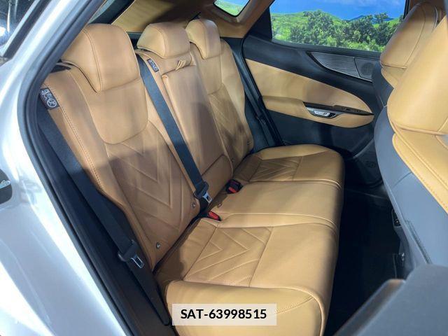 Lexus NX 2023-01 7786532-8
