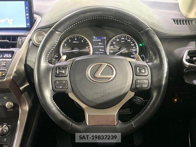 Lexus NX 2017-11 1416881-10
