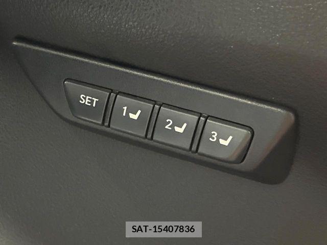 Lexus NX 2017-11 1609741-5