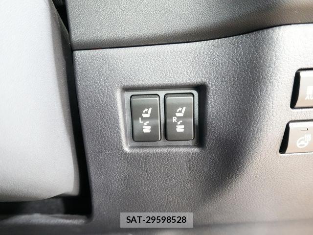Lexus NX 2017-11 1826184-12