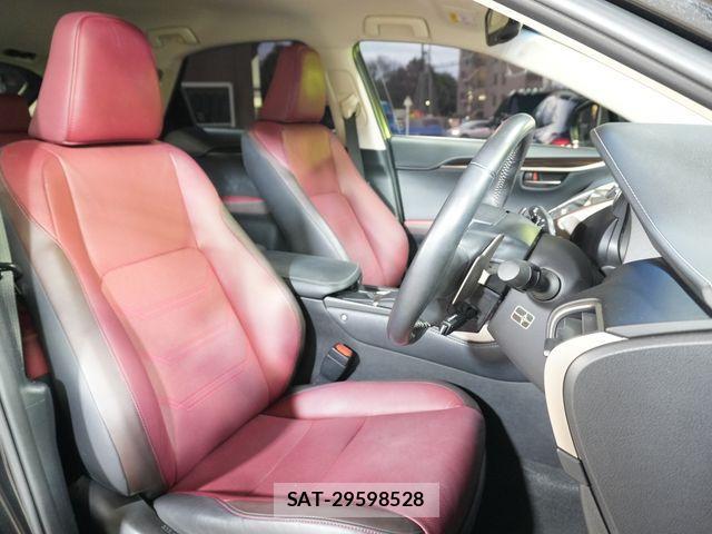 Lexus NX 2017-11 1826184-15
