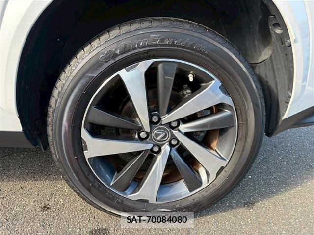 Lexus NX 2020-05 2081925-19