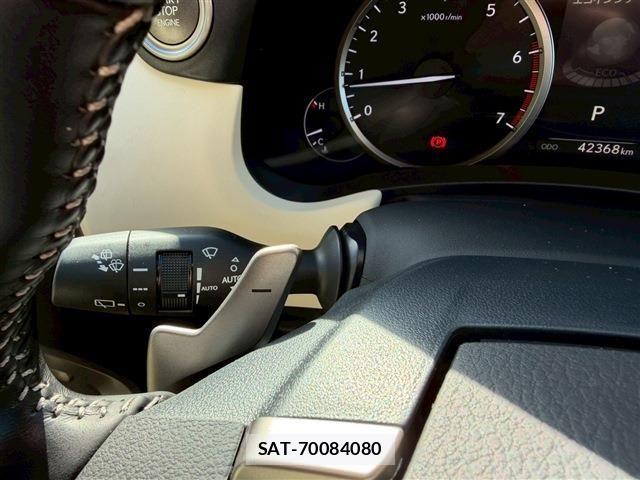 Lexus NX 2020-05 2081925-28