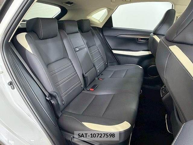 Lexus NX 2019-04 2210895-5