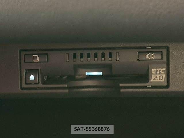 Lexus NX 2019-11 2486762-11