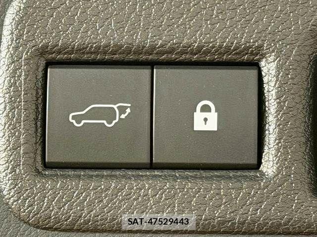 Lexus NX 2020-11 4421781-10